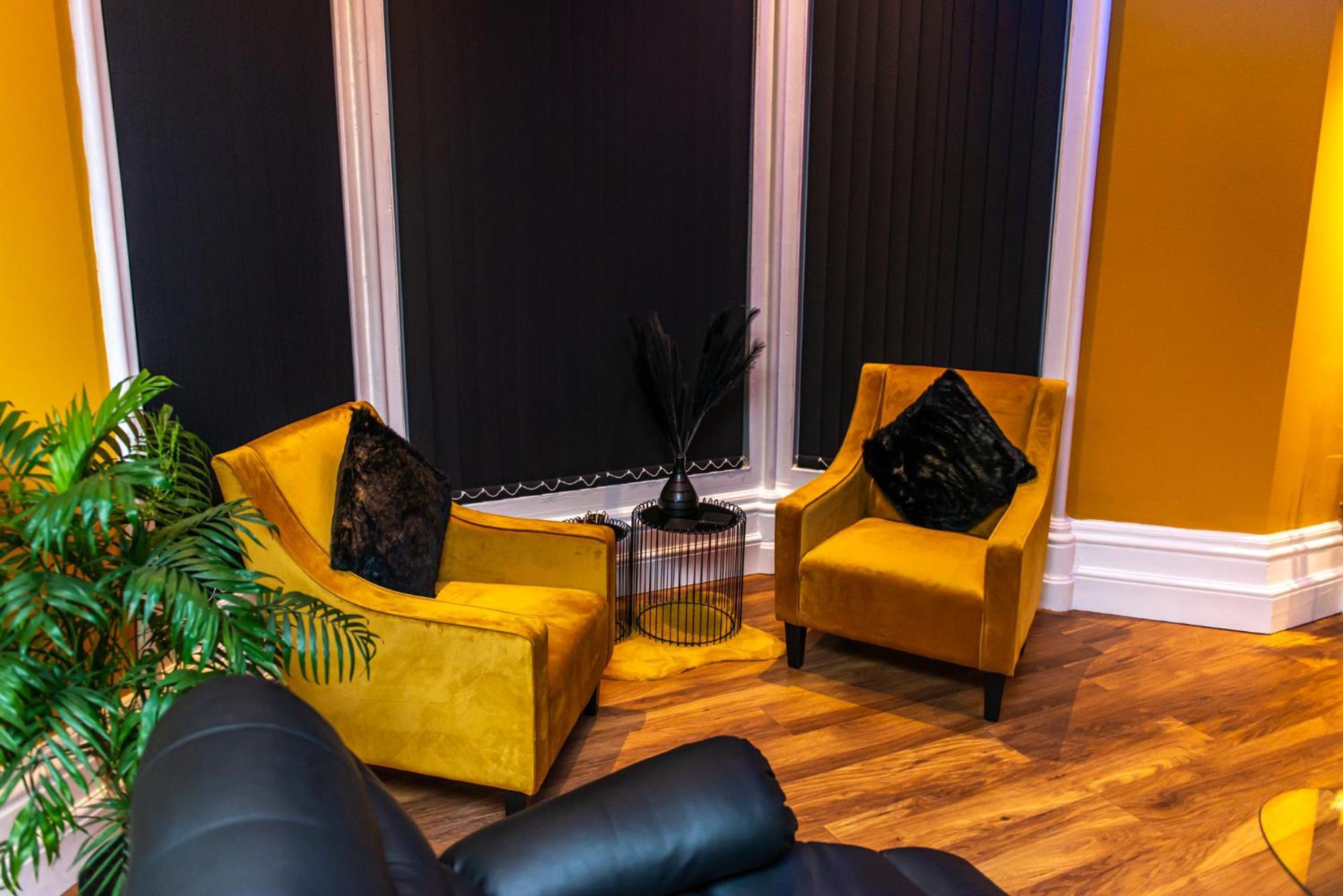 Optimal Apartments برادفورد الغرفة الصورة